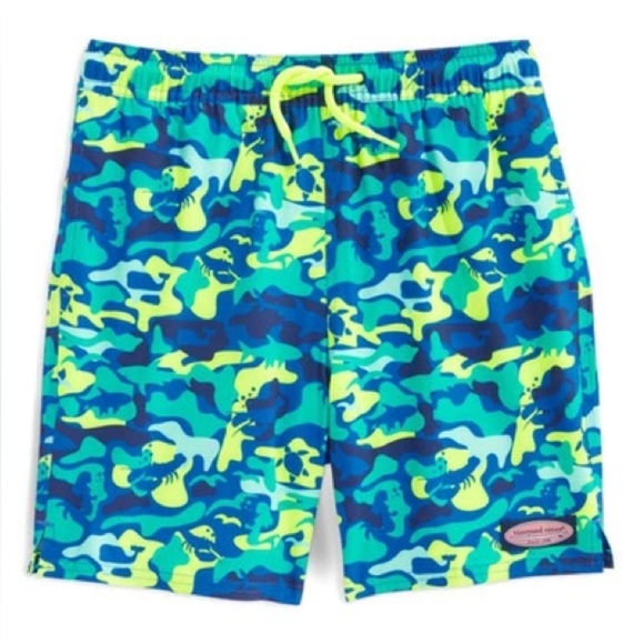 Vineyard Vines Swim Trunks - Picture 2 of 4
